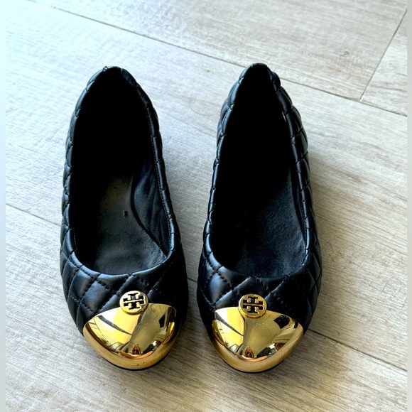 Tory Burch Gold Toe Ballet Flats - Barely used - Picture 1 of 3